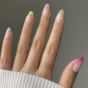 (SOLD) 3 SET of Press-On Nails  24PCS Multicolour